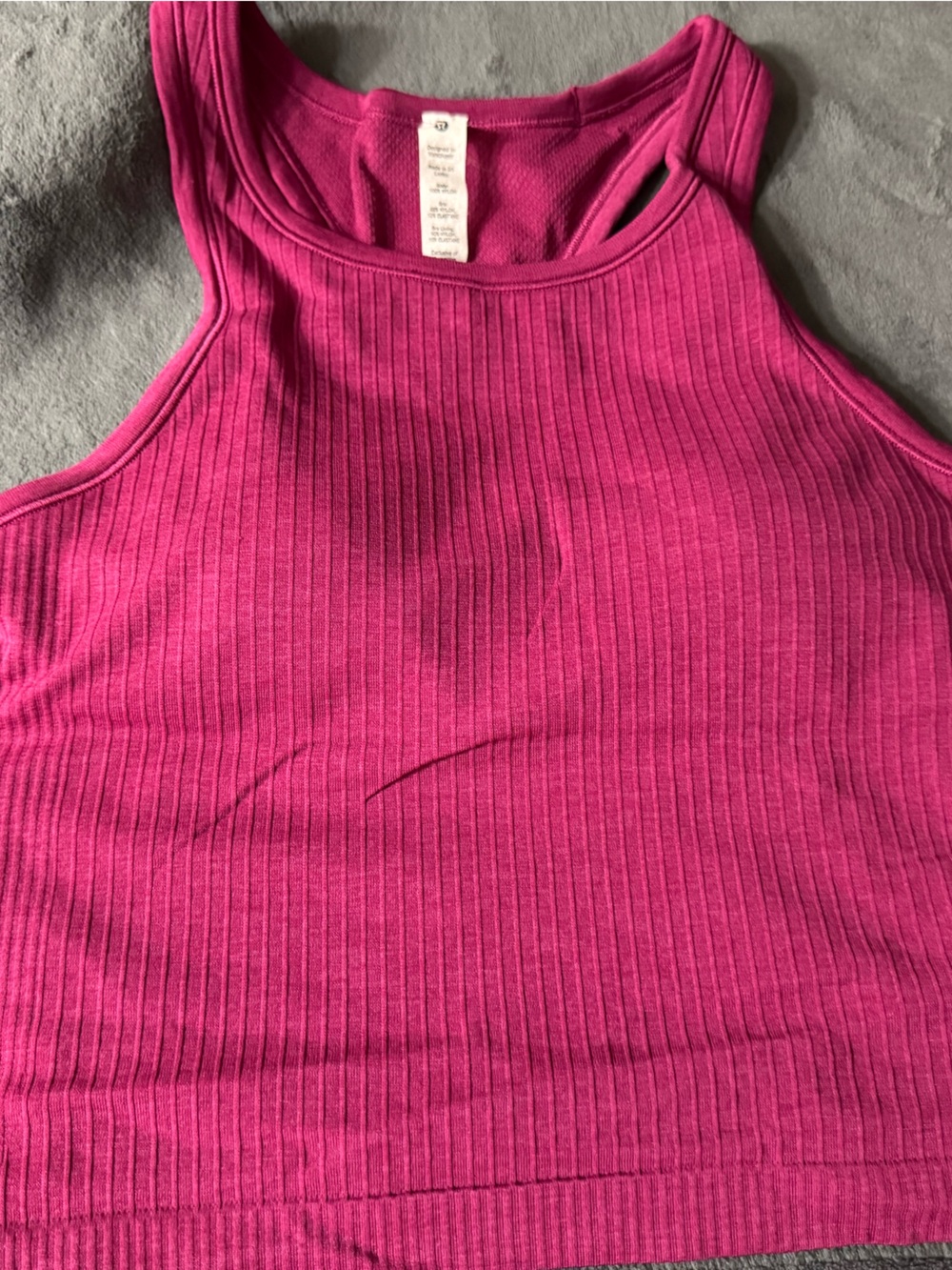 Lululemon train tank
